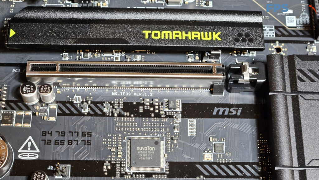 MSI MAG B860 TOMAHAWK WiFi : primary PCIe
