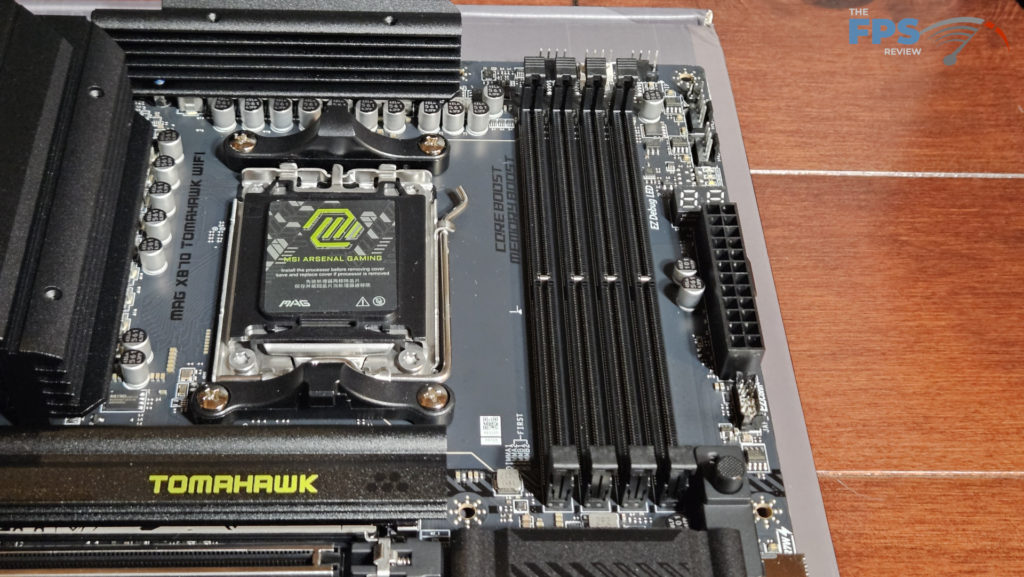 MSI MAG X870 TOMAHAWK WiFi : cpu and memory slots