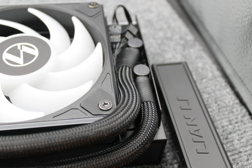 Lian Li Hydroshift LCD 360R aio tubing routing