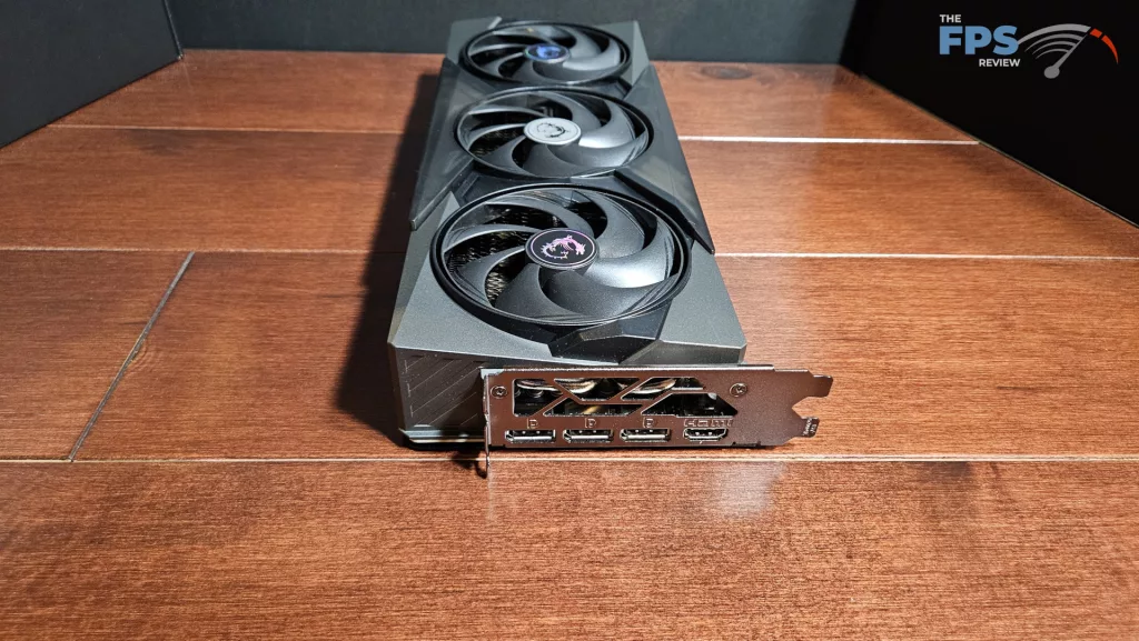 MSI GeForce RTX 5070 12G GAMING TRIO OC: I/O