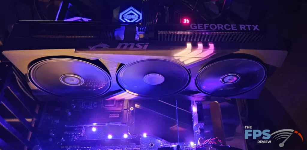 MSI GeForce RTX 5070 12G GAMING TRIO OC: rgb2