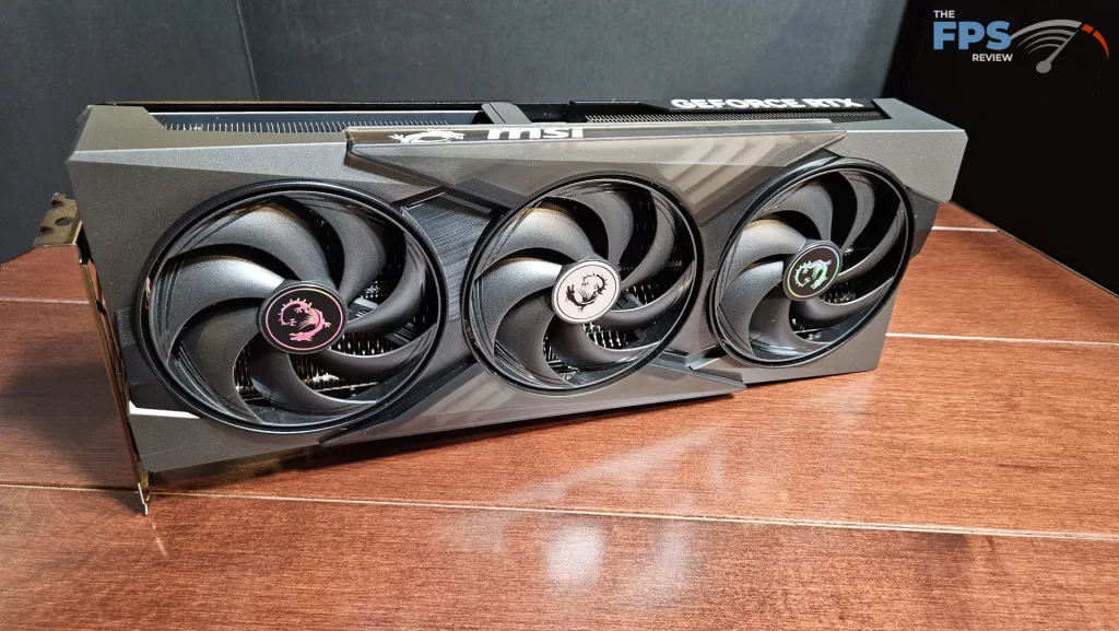 MSI GeForce RTX 5070 12G GAMING TRIO OC: standing