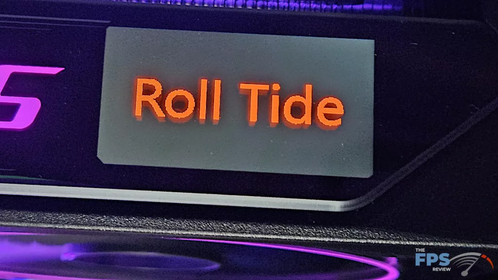 GIGABYTE AORUS GeForce RTX 5080 MASTER : LCD custom lettering