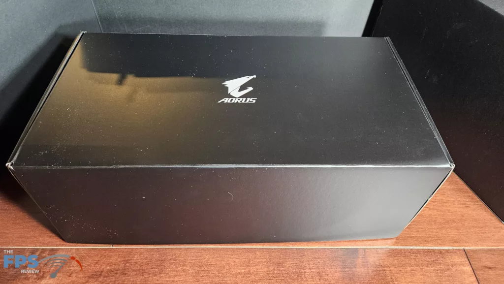GIGABYTE AORUS GeForce RTX 5080 MASTER : inner box