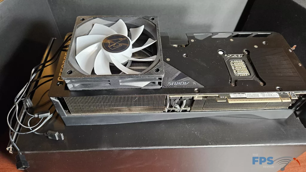 GIGABYTE AORUS GeForce RTX 5080 MASTER : mount mockup