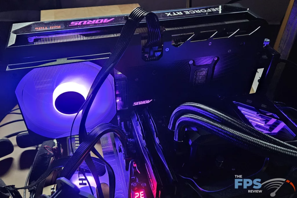 GIGABYTE AORUS GeForce RTX 5080 MASTER : RGB rear
