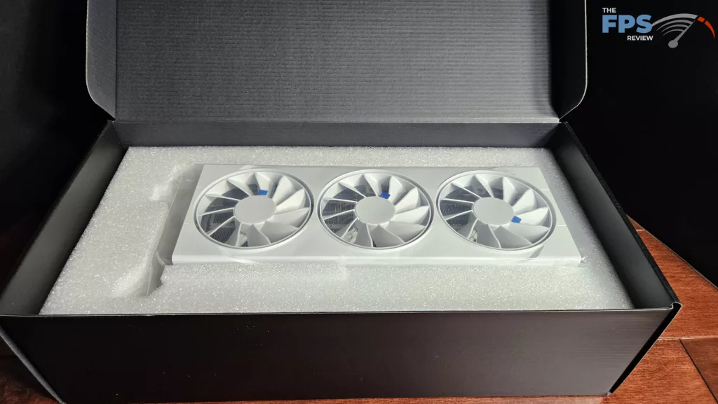 XFX Swift AMD Radeon RX 9070 XT White Gaming Edition: open box