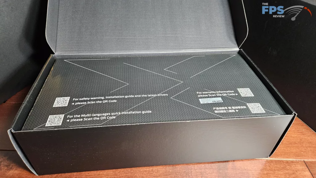 XFX QuickSilver AMD Radeon RX 9070 OC Gaming Edition: box open