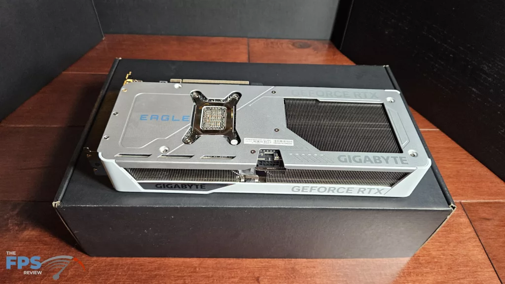 GIGABYTE GeForce RTX 5070 EAGLE OC ICE SFF 12G : backplate