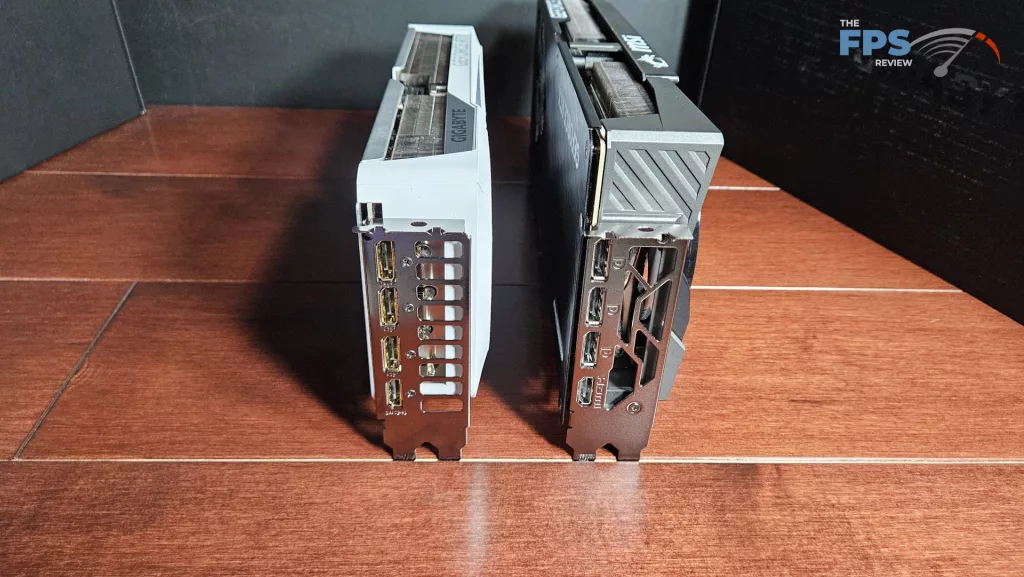 GIGABYTE GeForce RTX 5070 EAGLE OC ICE SFF 12G :comparison to normal sized RTX 5070