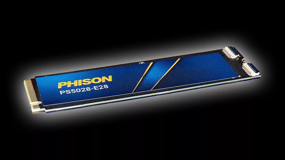Phison PS5028-E28 Reference Design 2TB PCIe Gen5 M.2 NVMe SSD