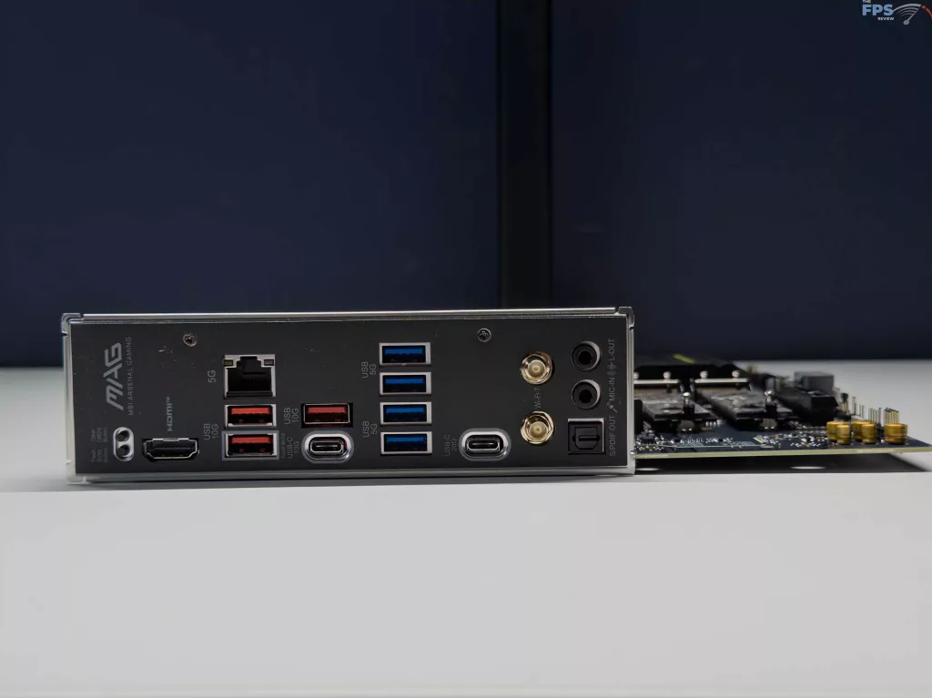 Rear I/O