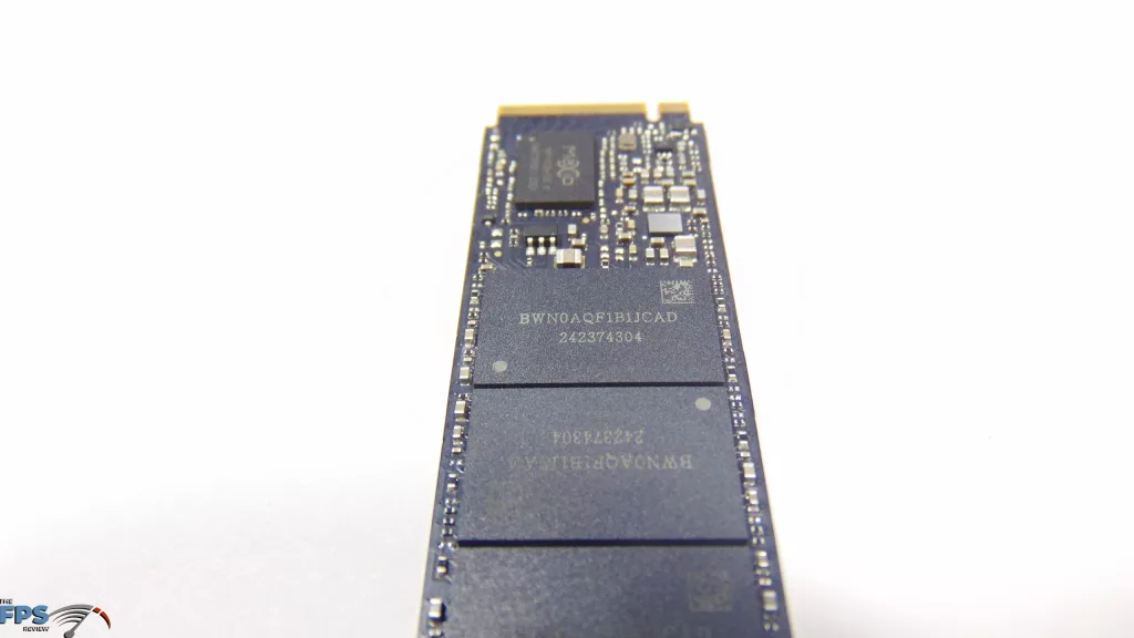 Acer FA200 4TB PCIe Gen4 M.2 NVMe SSD YMTC Xtacking 3.0 3D QLC NAND Flash Closeup