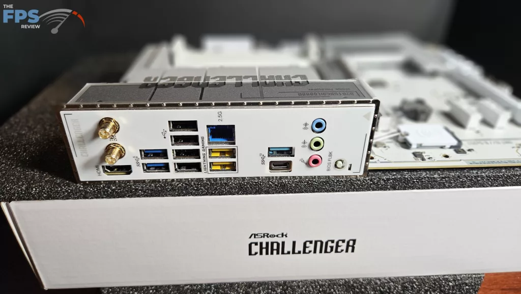 ASRock B850 CHALLENGER WiFi WHITE: I/O