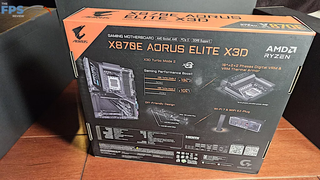 GIGABYTE X870E AORUS ELITE X3D Motherboard: box back