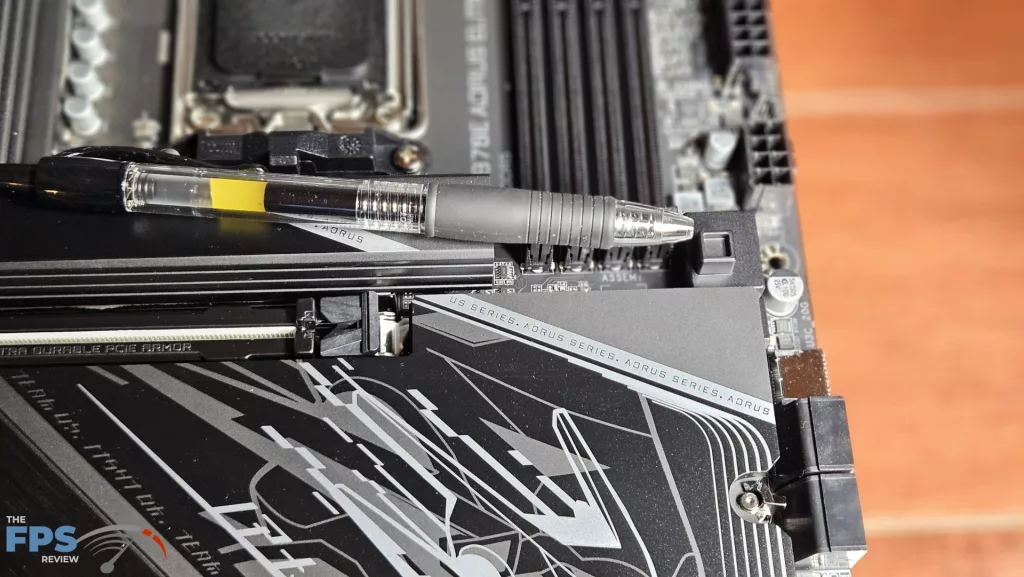 GIGABYTE X870E AORUS ELITE X3D Motherboard: GPU EZ-Release