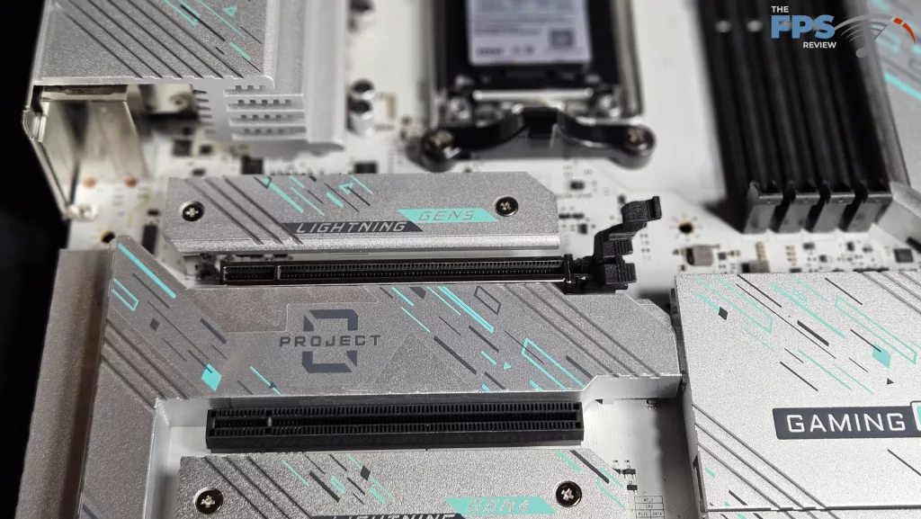 MSI B850 GAMING PLUS WiFi PZ motherboard: primary PCIe