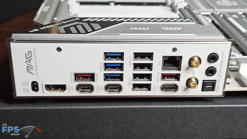 MSI MAG X870E TOMAHAWK MAX WiFi PZ motherboard: rear I/O