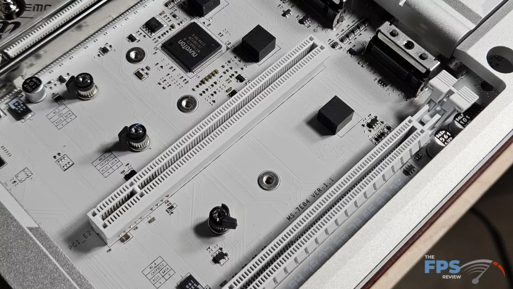 MSI MAG X870E TOMAHAWK MAX WiFi PZ motherboard: M.2_4