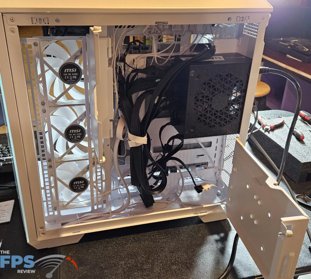 MSI B850 GAMING PLUS WiFi PZ motherboard + MSI MAG PANO 100R PZ gaming case:After