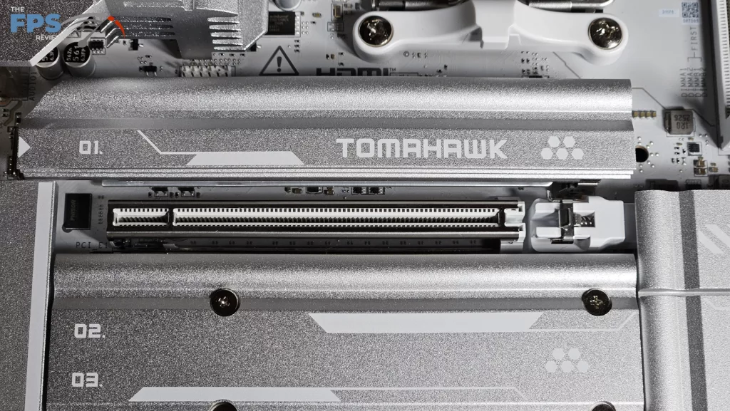 MSI MAG X870E TOMAHAWK MAX WiFi PZ motherboard: PCIe