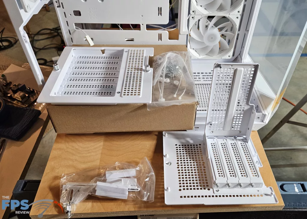 MSI MAG PANO 100R PZ PC Gaming Case: accessories