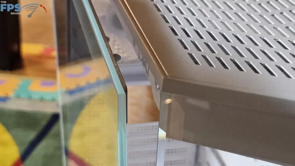 MSI MAG PANO 100R PZ PC Gaming Case: glass bevel