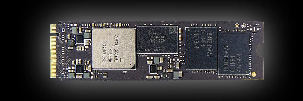 Phison PS5028-E28 Reference Design 2TB PCIe Gen5 M.2 NVMe SSD