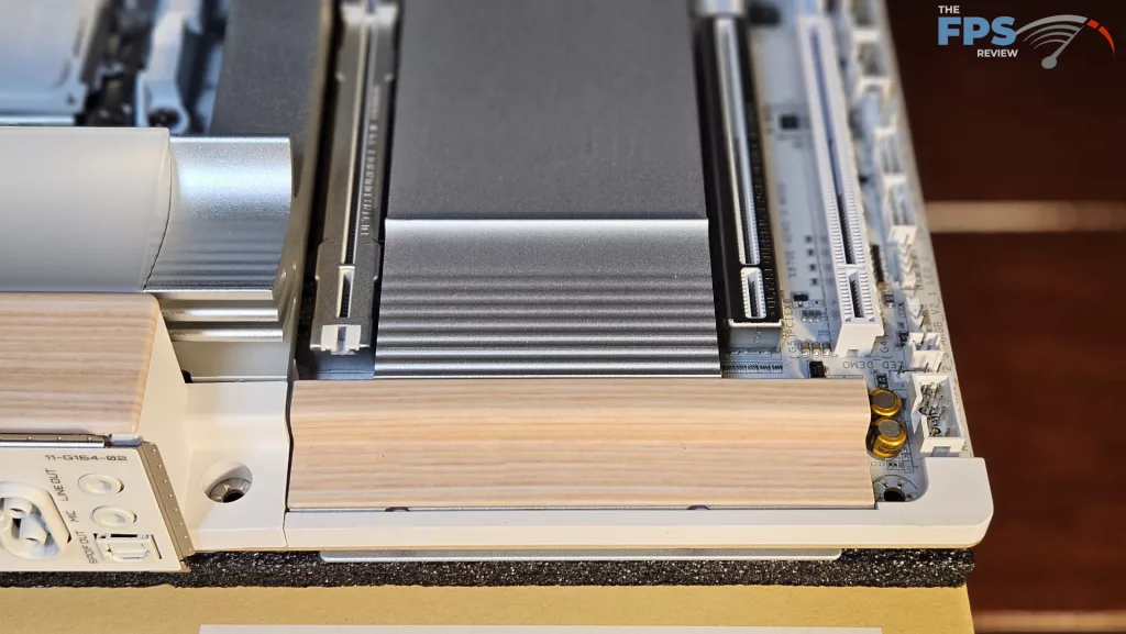 GIGABYTE X870E AERO X3D WOOD motherboard: right side