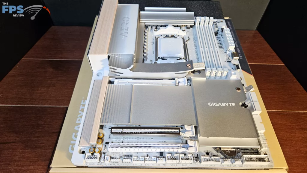 GIGABYTE X870E AERO X3D WOOD motherboard: secondary heatsink