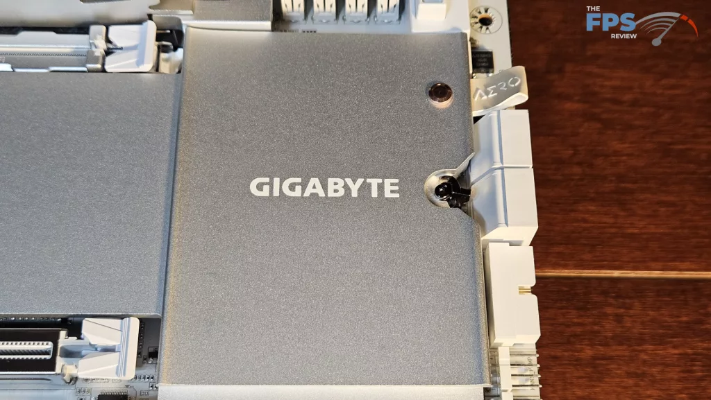 GIGABYTE X870E AERO X3D WOOD motherboard: secondary heatsink