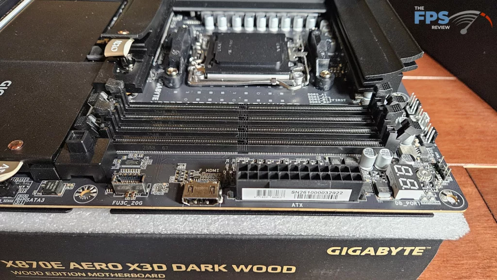 GIGABYTE X870E AERO X3D DARK WOOD motherboard: right edge