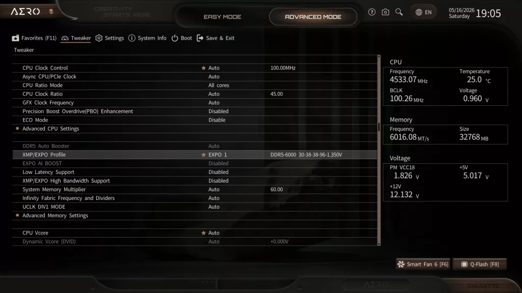 GIGABYTE X870E AERO X3D DARK WOOD motherboard: BIOS