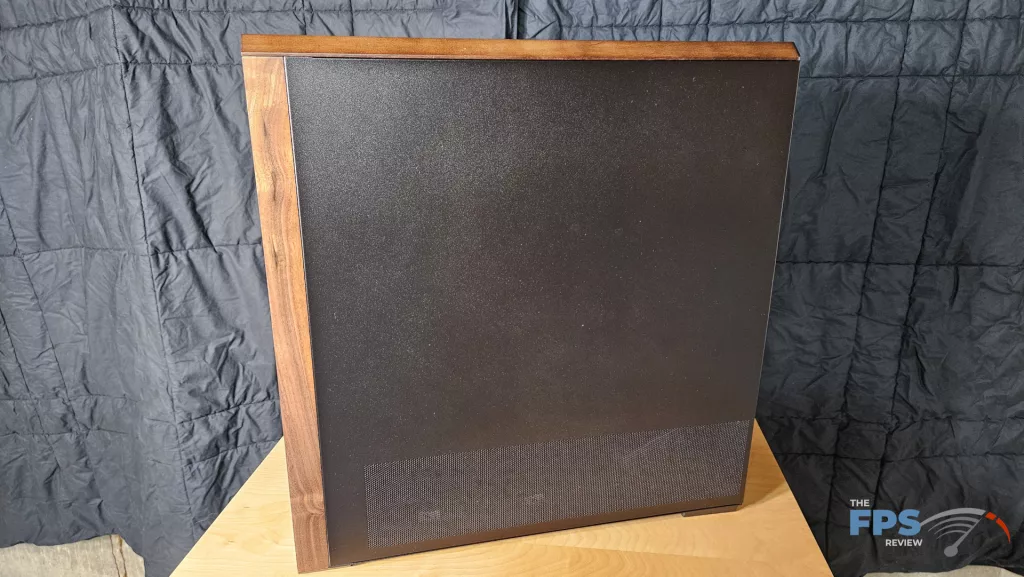 LIAN LI LANCOOL 217:case right side