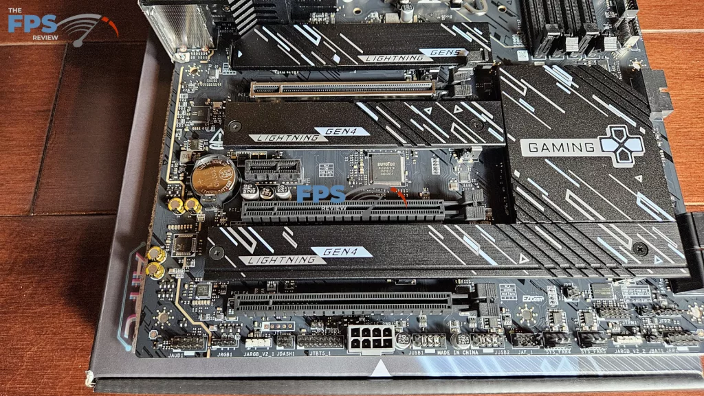 MSI Z890 GAMING PLUS WiFi6E motherboard: primary slots