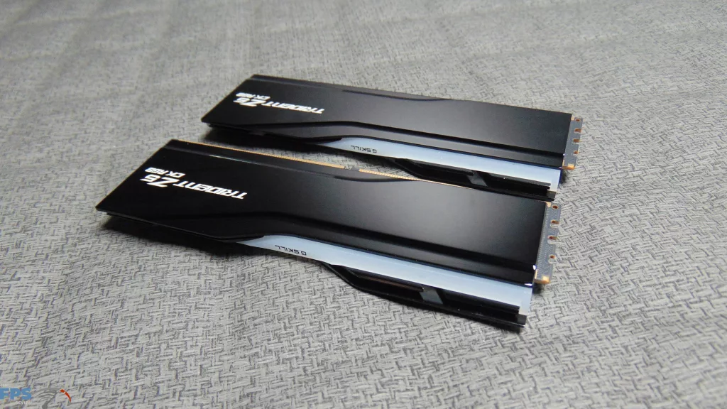 G.SKILL Trident Z5 CK RGB DDR5 8400MT/s 48GB CU-DIMM Bottom View