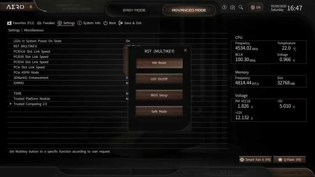 GIGABYTE X870E AERO X3D DARK WOOD motherboard: BIOS