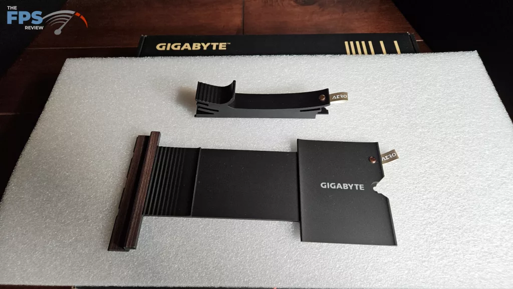 GIGABYTE X870E AERO X3D DARK WOOD motherboard: heatsink covers