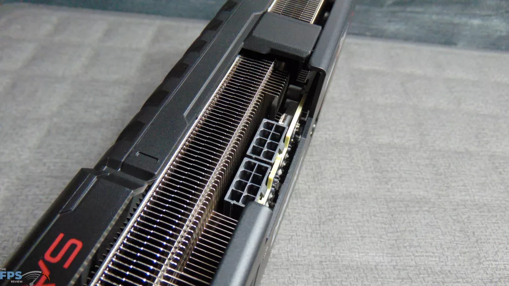 SAPPHIRE PULSE Radeon RX 9070 GRE GAMING OC Power Connectors