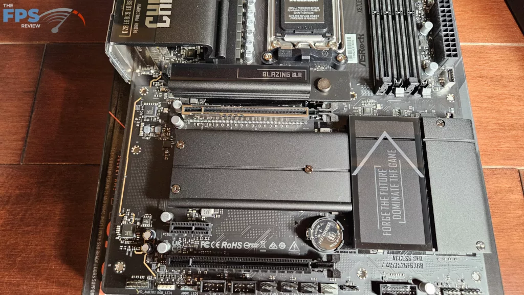 ASRock X870E CHALLENGER WiFi Motherboard: expansion