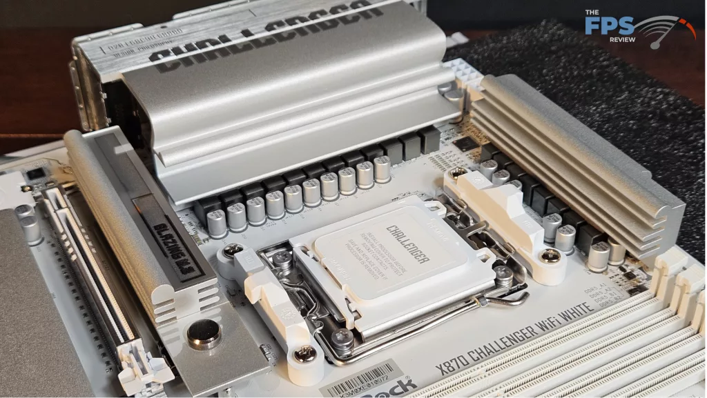 ASRock X870 CHALLENGER WiFi White motherboard: VRM sinks